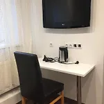 Отель Centre E2 Рига